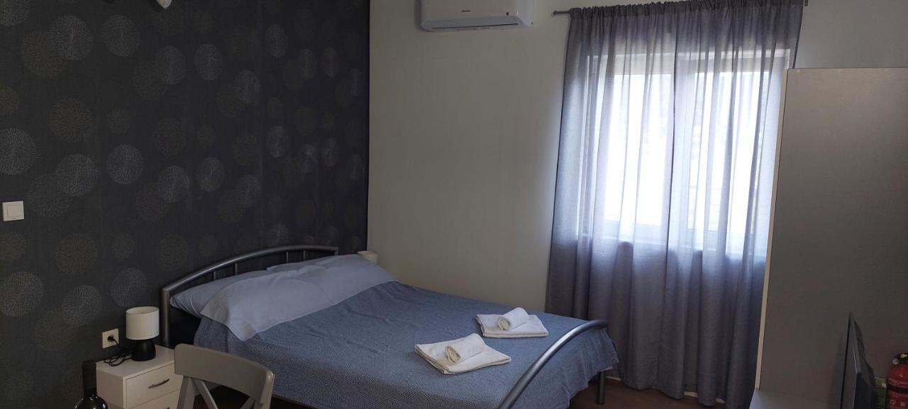 Studio Apartman Tariba Supetarska Draga Exterior foto