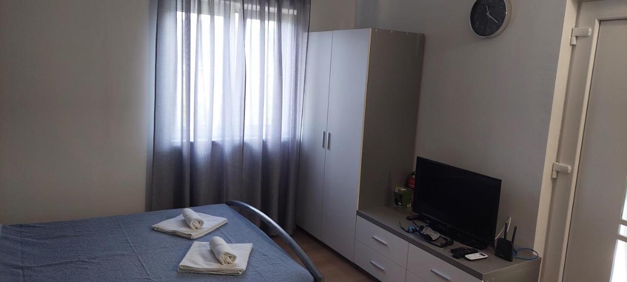 Studio Apartman Tariba Supetarska Draga Exterior foto